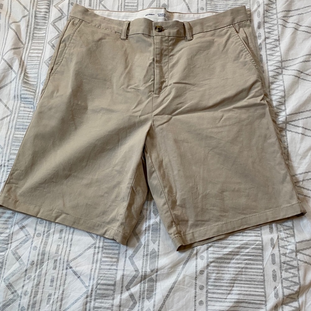 Old Navy Shorts Sz 38